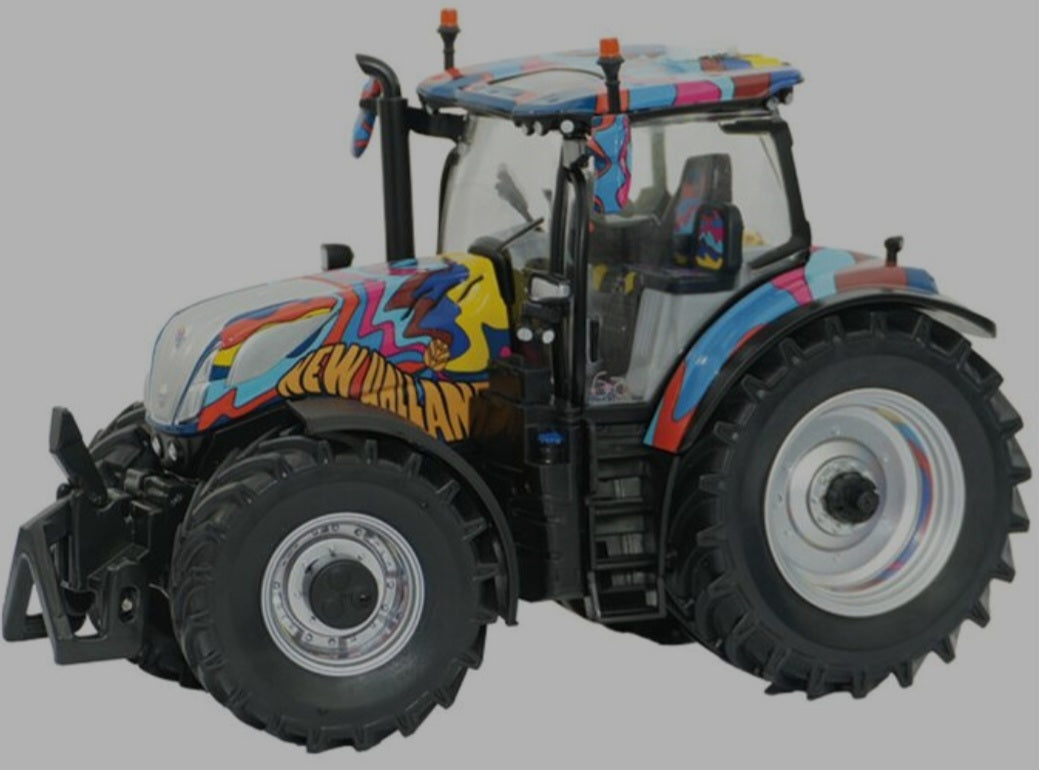 Britains New Holland T7.300 60th Anniversary