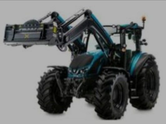 Britains Valtra T234 Frontloader Tractor